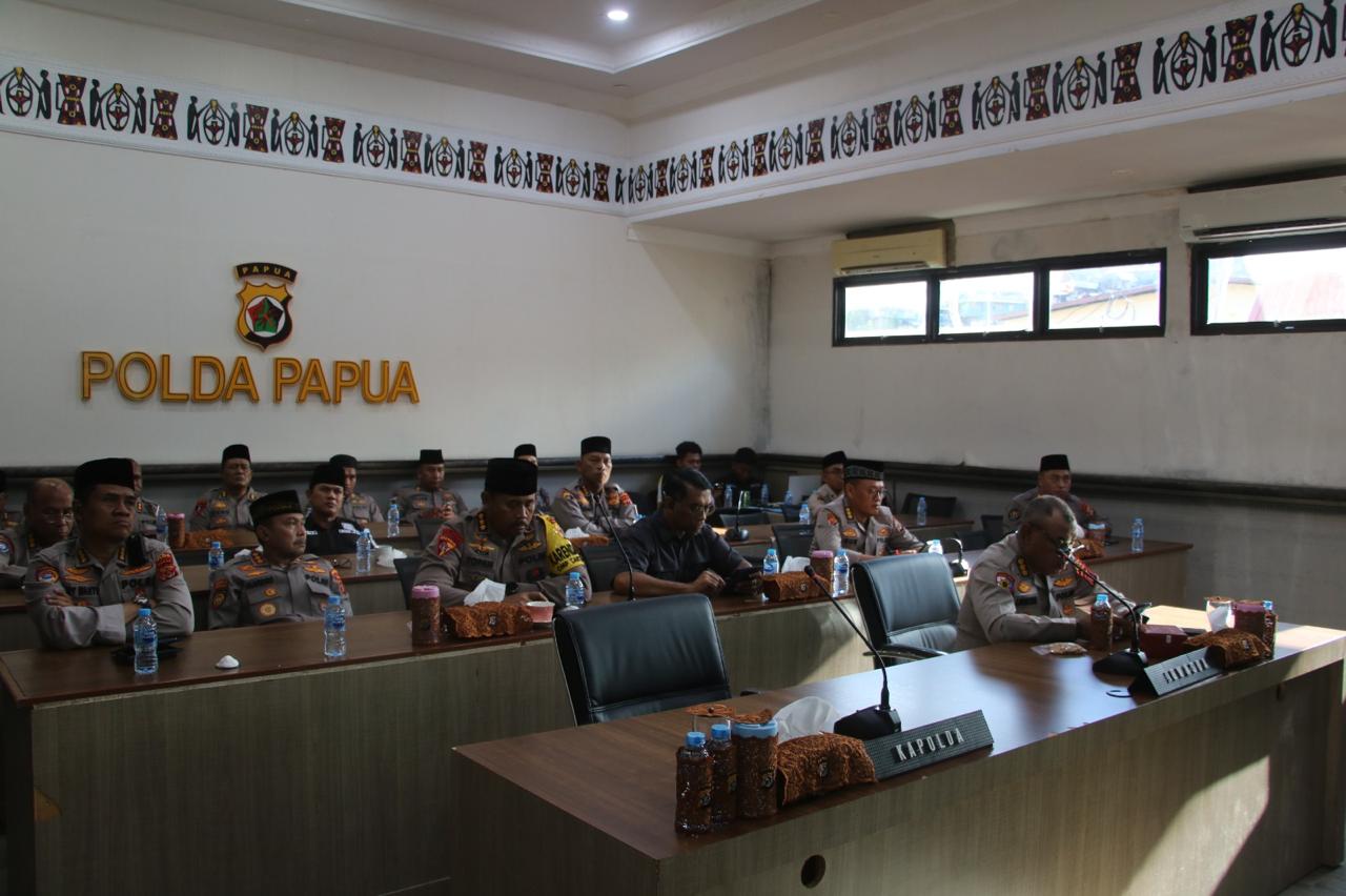 Polda Papua Gelar Binrohtal Bertajuk Toleransi Beragama untuk Perkuat Persatuan Bangsa