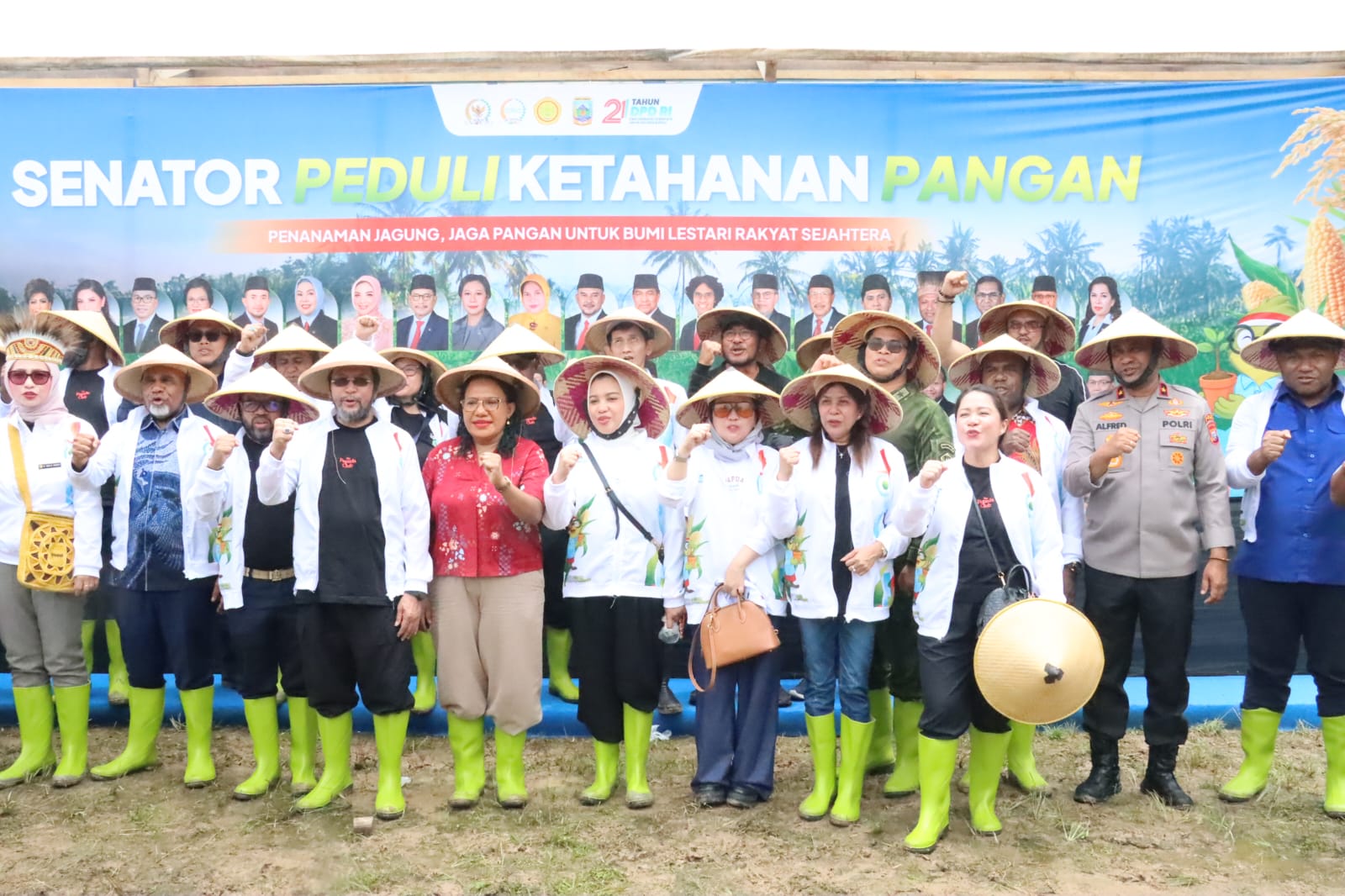Kapolda Papua Tengah Hadiri Kegiatan Senator Peduli Ketahanan Pangan di Mimika