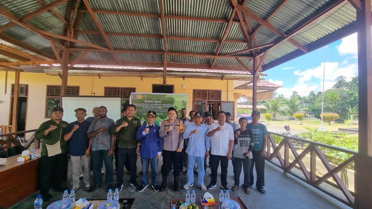 Sosialisasi Pemanfaatan Kayu Legal Dukung Industri Lokal di Kabupaten Jayapura