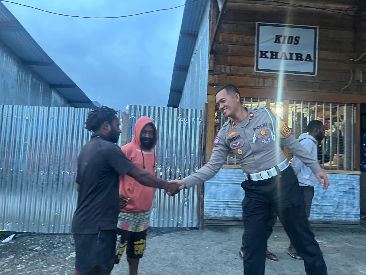 Polres Tolikara Gelar Patroli Sore Ciptakan Kamtibmas Aman Dan Tentram