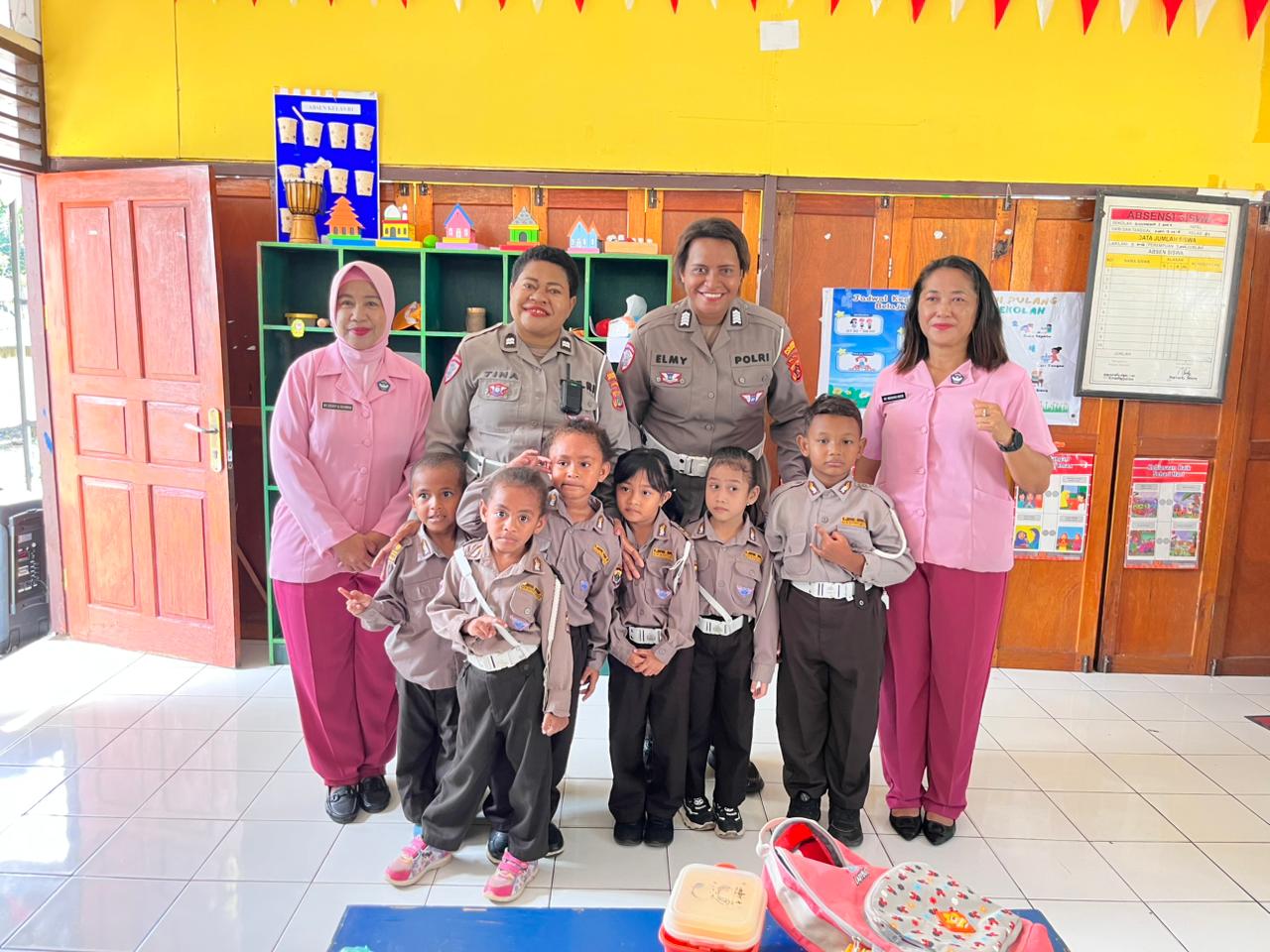 Polresta Jayapura Kota Gelar “Police Go To School” di TK Kemala Bhayangkari Base-G