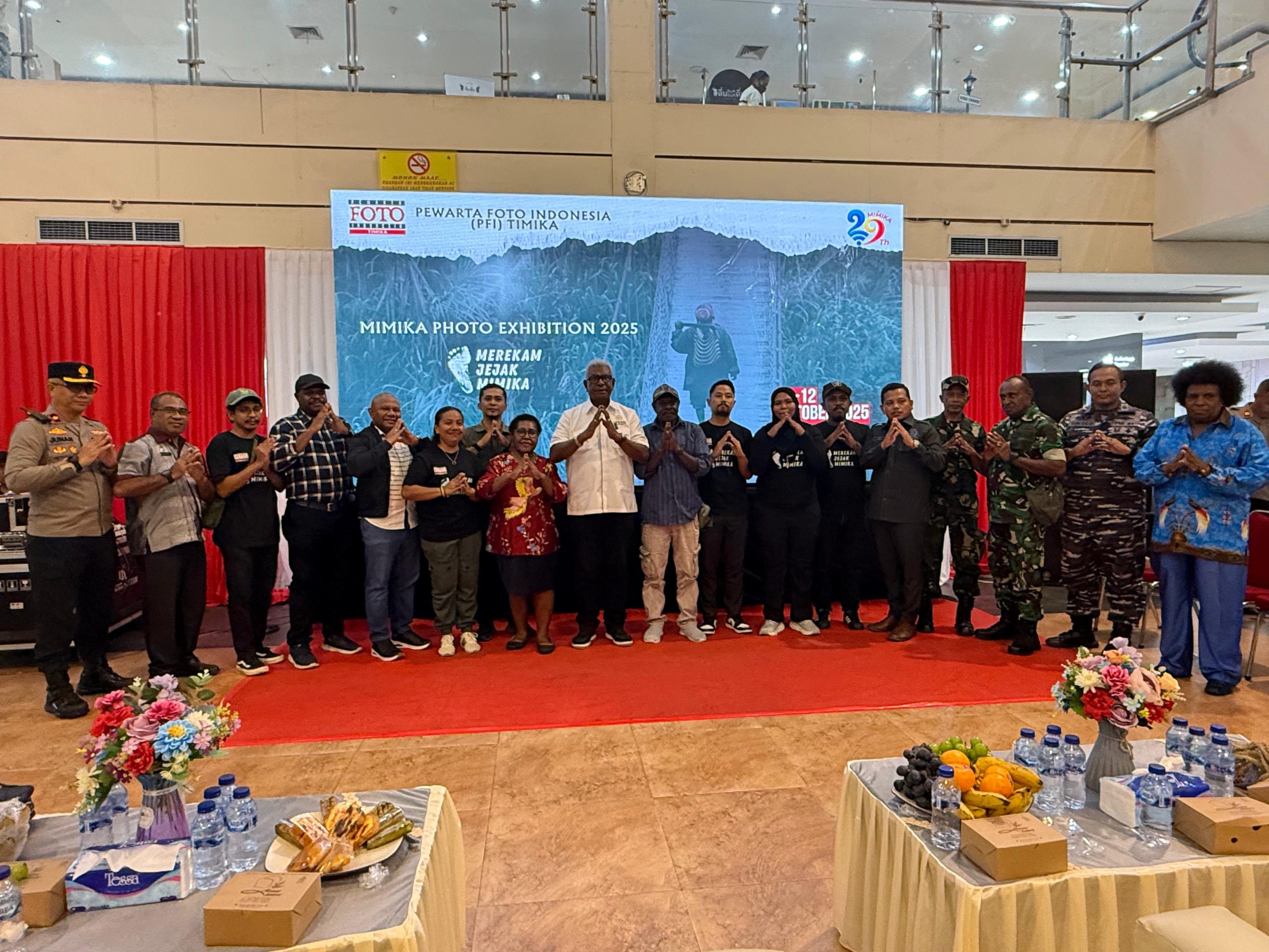 Wakapolres Mimika Hadiri Pameran Foto, Rayakan Perjalanan 29 Tahun Kabupaten Mimika