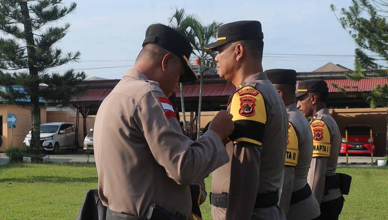 Wakapolres Jayapura Pimpin Pengukuhan Pamapta, Wujudkan Personel yang Responsif dan Presisi