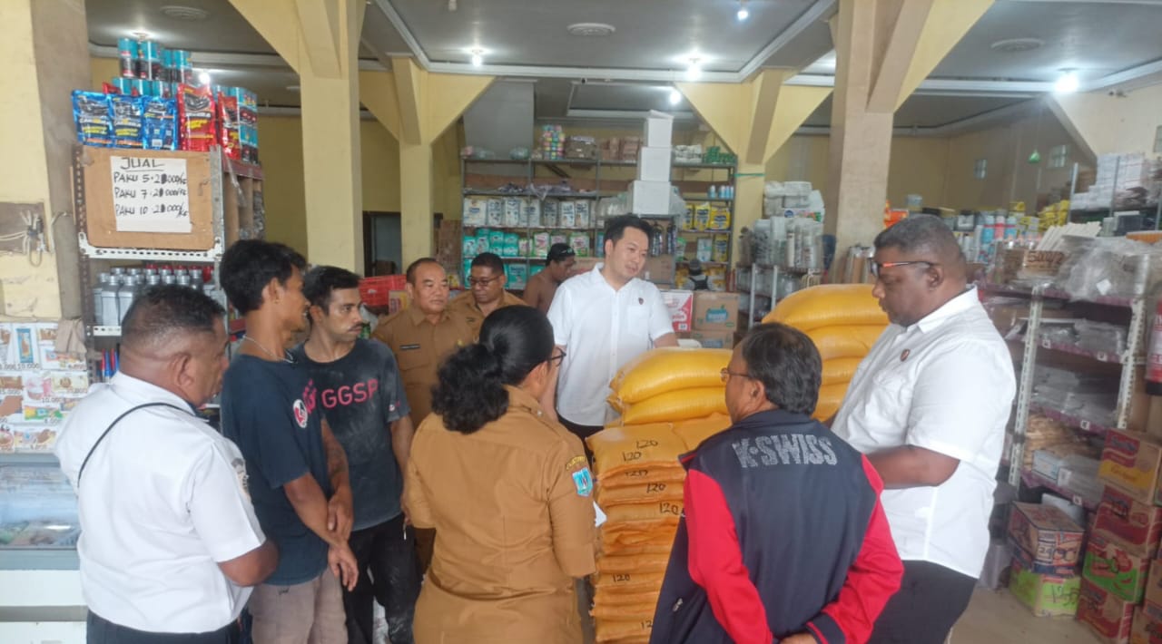 ‎Satgas Pangan Kabupaten Mappi Laksanakan Pengecekan Stok dan Harga Beras Ke sejumlah Toko dan Gudang Distributor