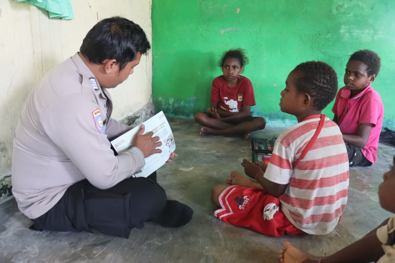 Hadirkan Semangat Belajar Membaca dan Berhitung Dalam Polisi Pi Ajar