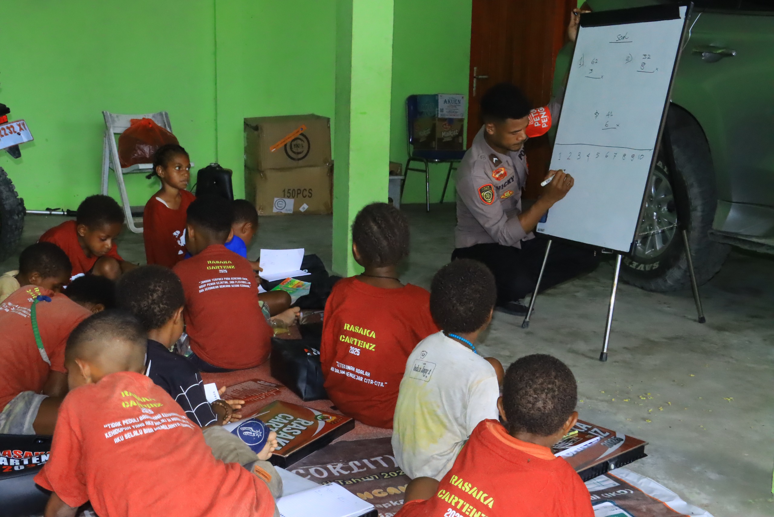 Subsatgas Si-Ipar Bina Anak-Anak Yalimo Demi Masa Depan Yang Lebih Cerah