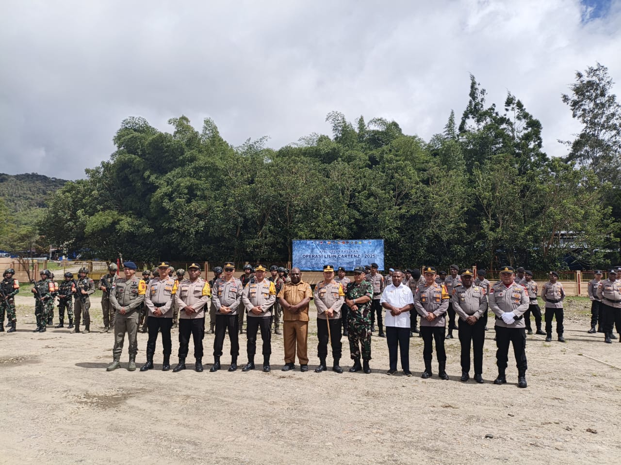 Apel Gelar Pasukan Operasi Lilin Cartenz 2025, Polres Pegunungan Bintang Siap Amankan Natal dan Tahun Baru