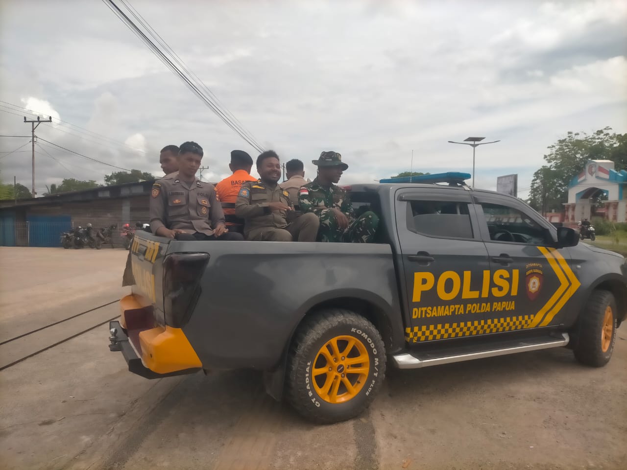 Polres Boven Digoel Intensifkan Patroli Gabungan untuk Menjaga Situasi Kamtibmas Nataru Ops Lilin 2025