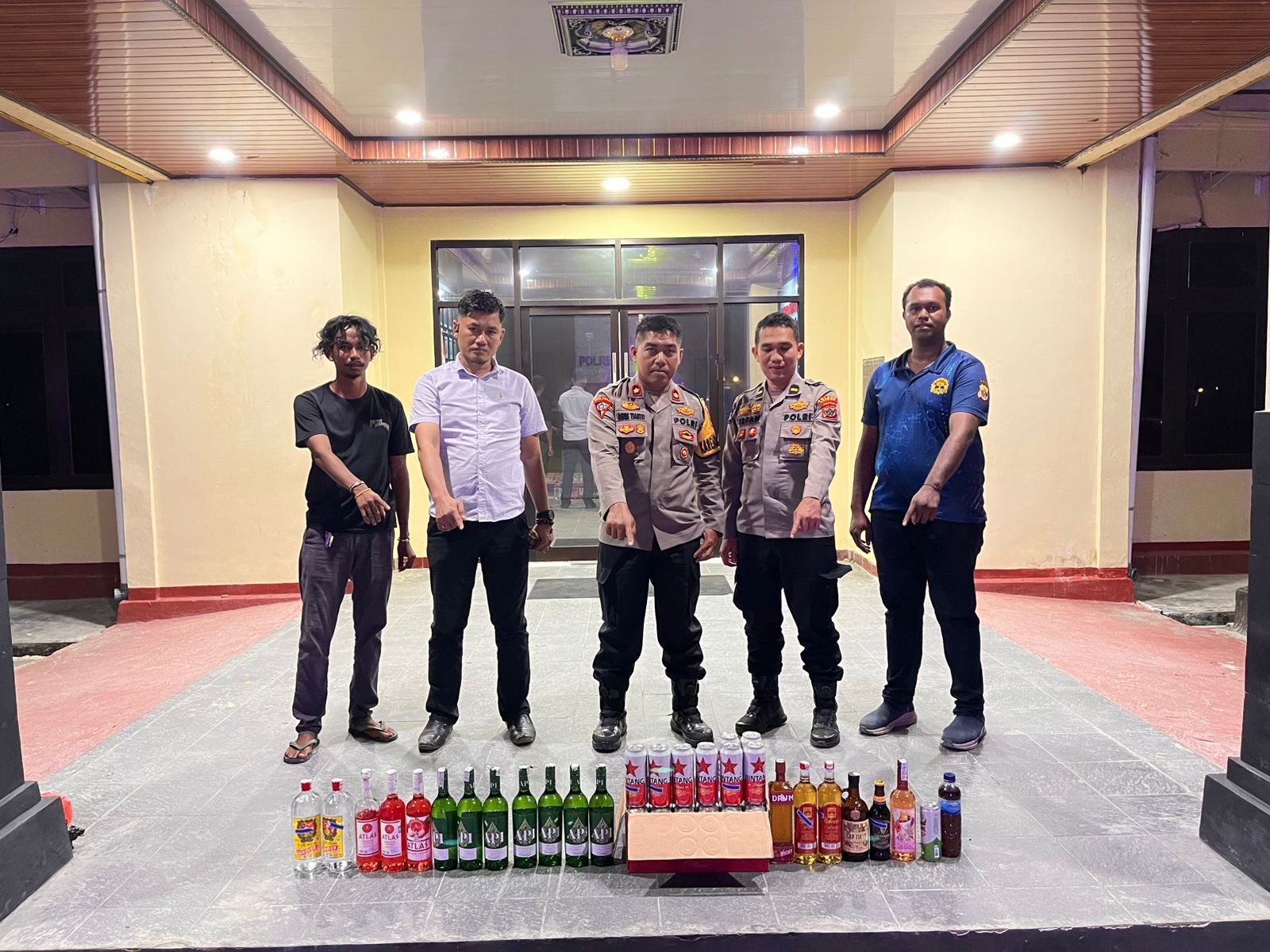 Polres Keerom Kembali Gelar Razia Harkamtibmas, Amankan Miras Jelang Tahun Baru