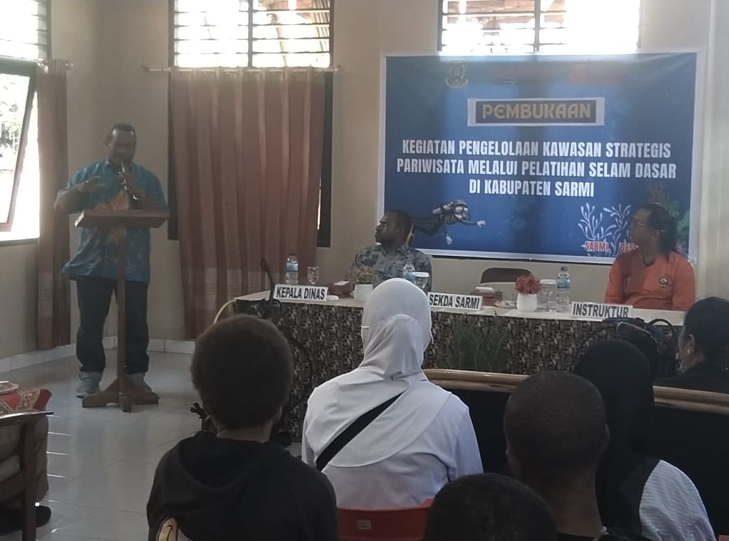 Sinergi Kembangkan Pariwisata Bahari, Kapolsek Sarmi Kota Hadiri Pelatihan Selam Dasar