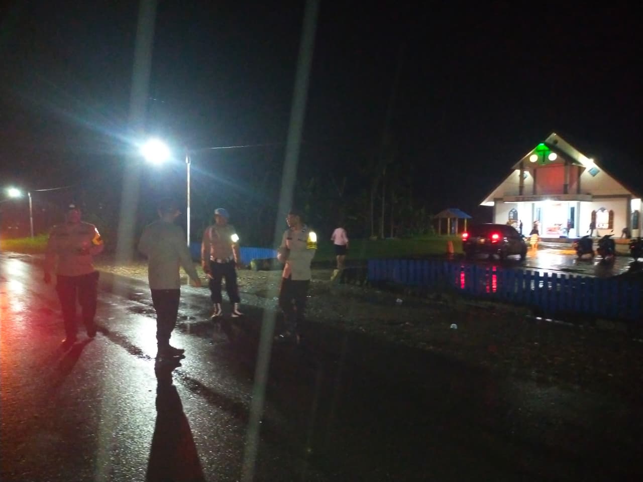 Jelang Tutup Tahun, Wakapolsek Bonggo Amankan Ibadah dan Himbau Masyarakat Jaga Kamtibmas