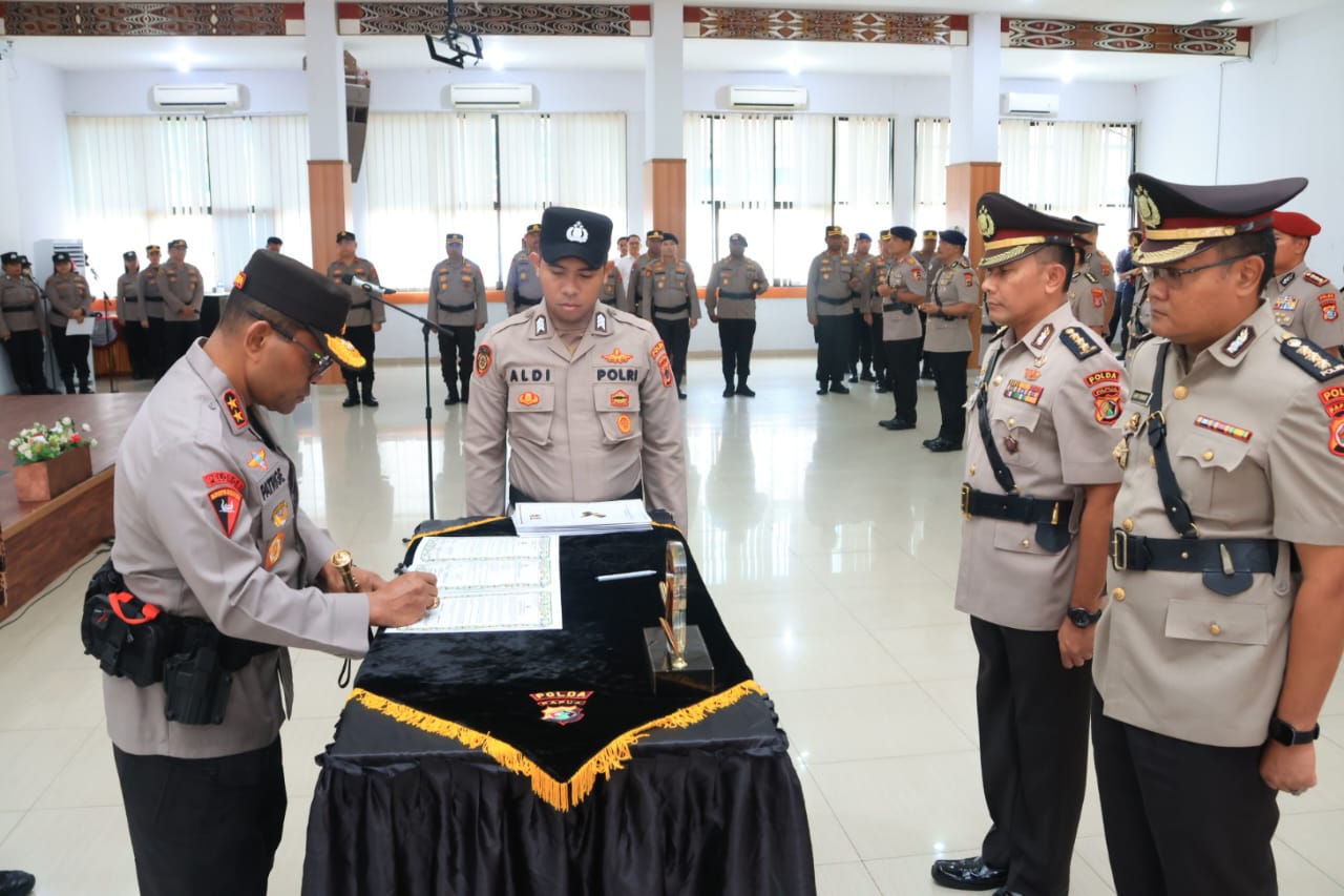 Kapolda Papua Pimpin Sertijab Tujuh Pejabat Utama, Fokus Penguatan Tugas dan Pelayanan Masyarakat