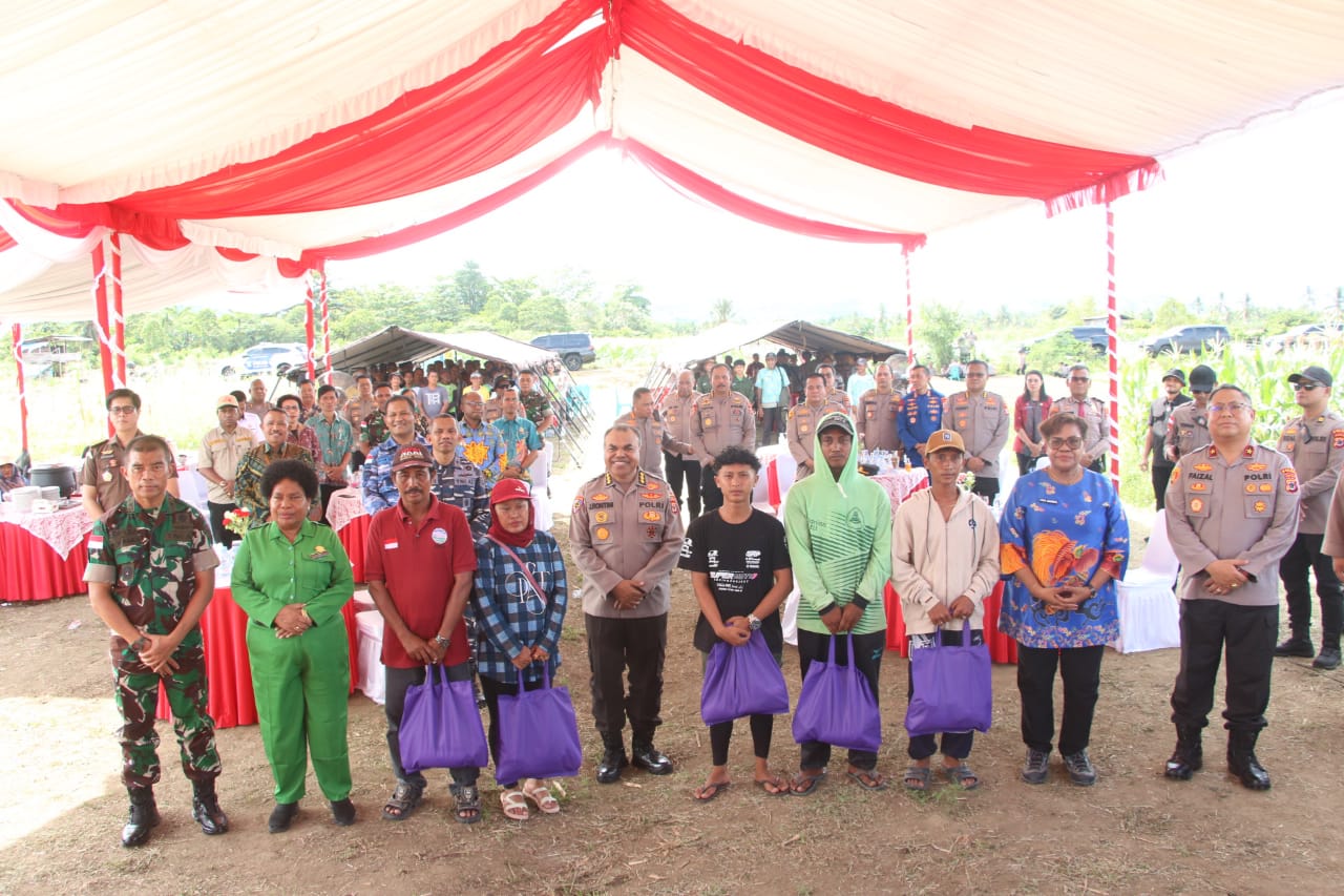 Dukung Ketahanan Pangan Nasional, Wakapolda Papua Hadiri Panen Jagung Serentak Kuartal IV Di Koya Barat Melalui Zoom Meeting