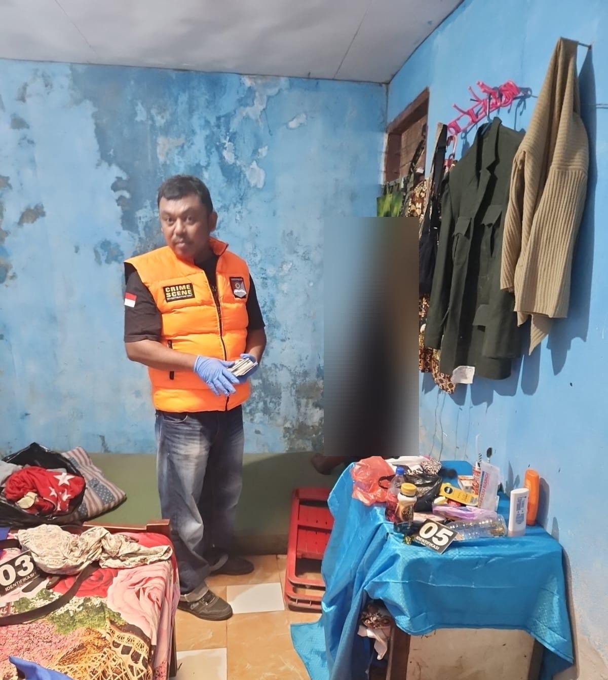 Piket Reskrim Polres Jayapura Lakukan Quick Response Tangani Peristiwa Gantung Diri di BTN Furia Sentani