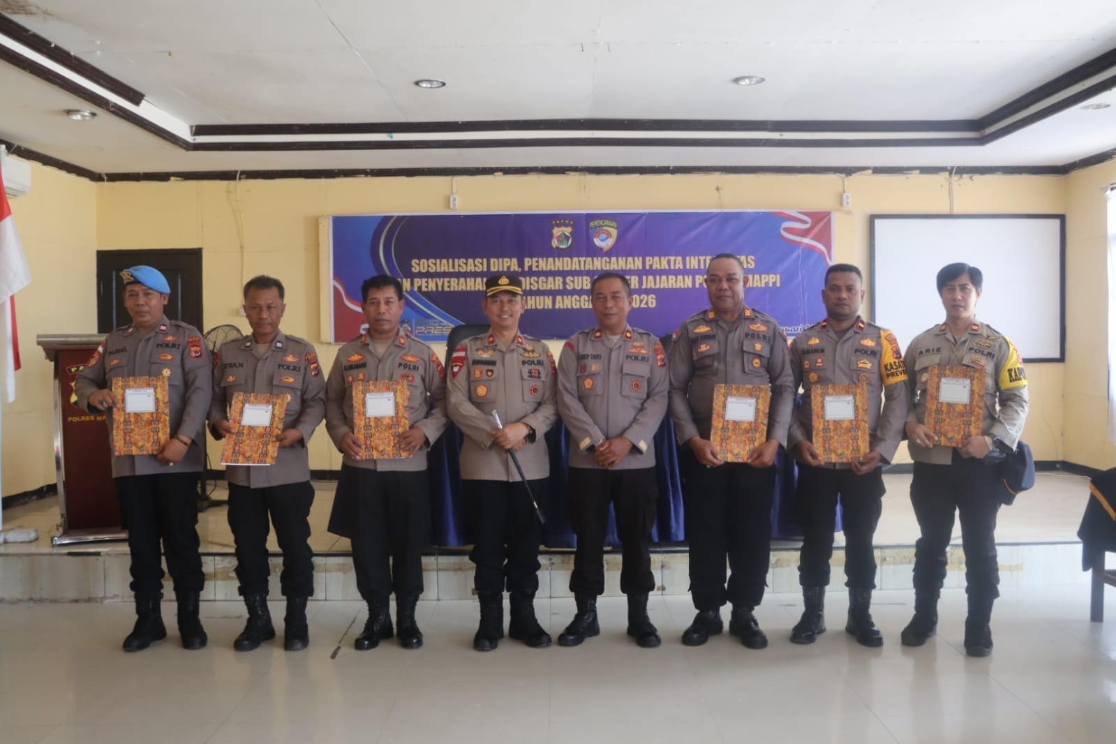 Kapolres Mappi Pimpin Sosialisasi DIPA  Dan Penandatanganan Pakta Integritas Tahun Anggaran 2026. ‎
