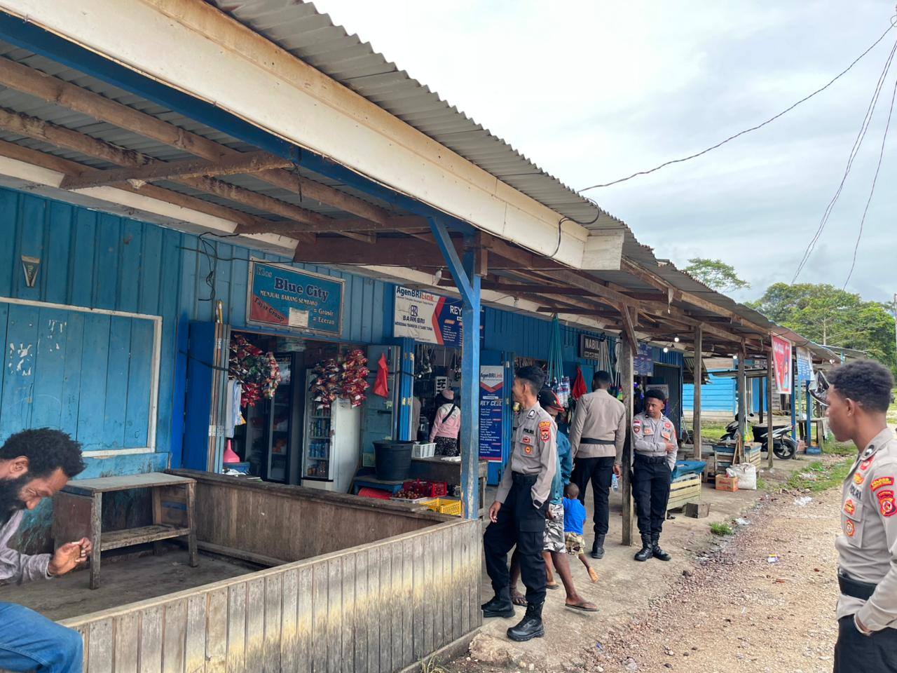 Kehadiran Samapta Polres Mamberamo Tengah Pastikan Keamanan Objek Vital