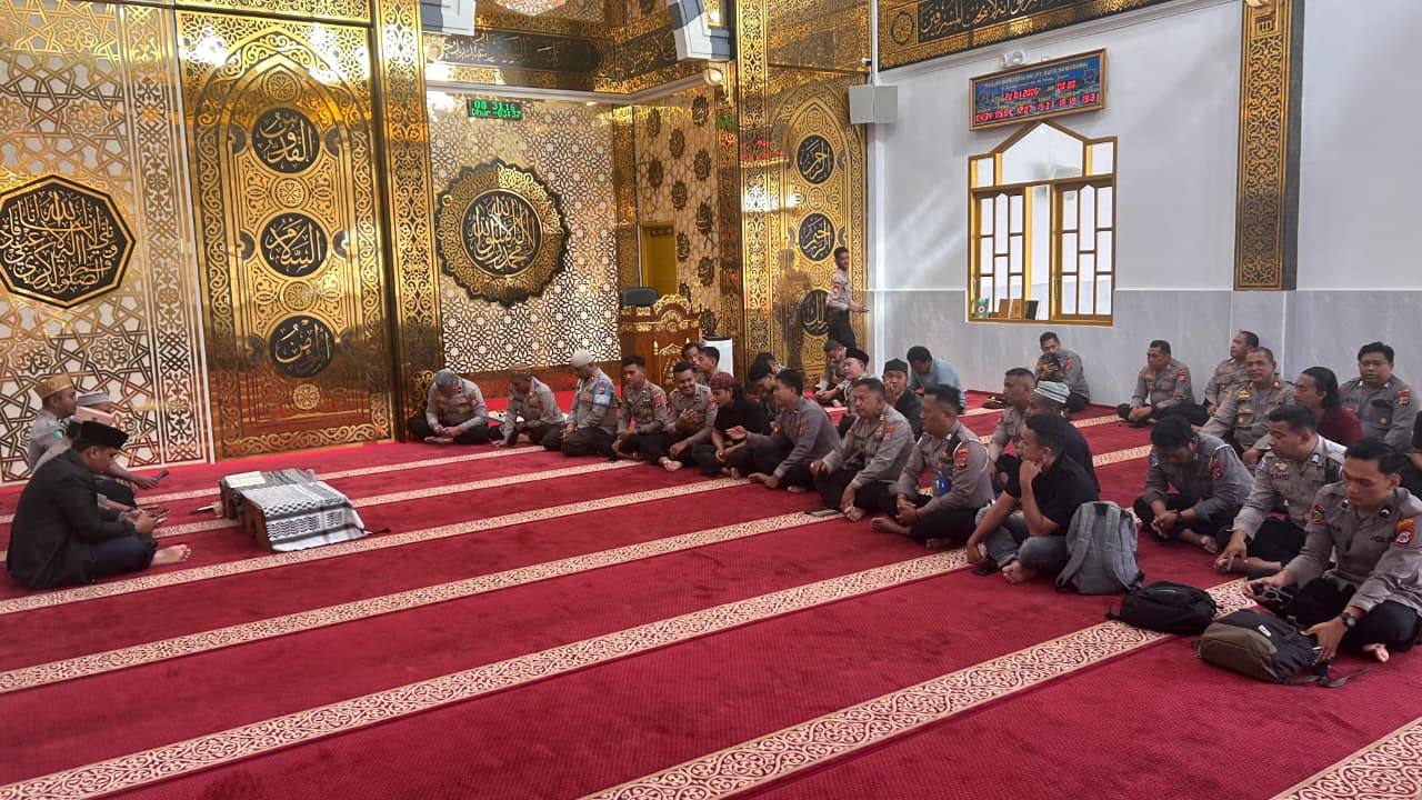 Polres Mimika Gelar Binrohtal Lintas Agama dan Peringati Isra Mi’raj 1447 H