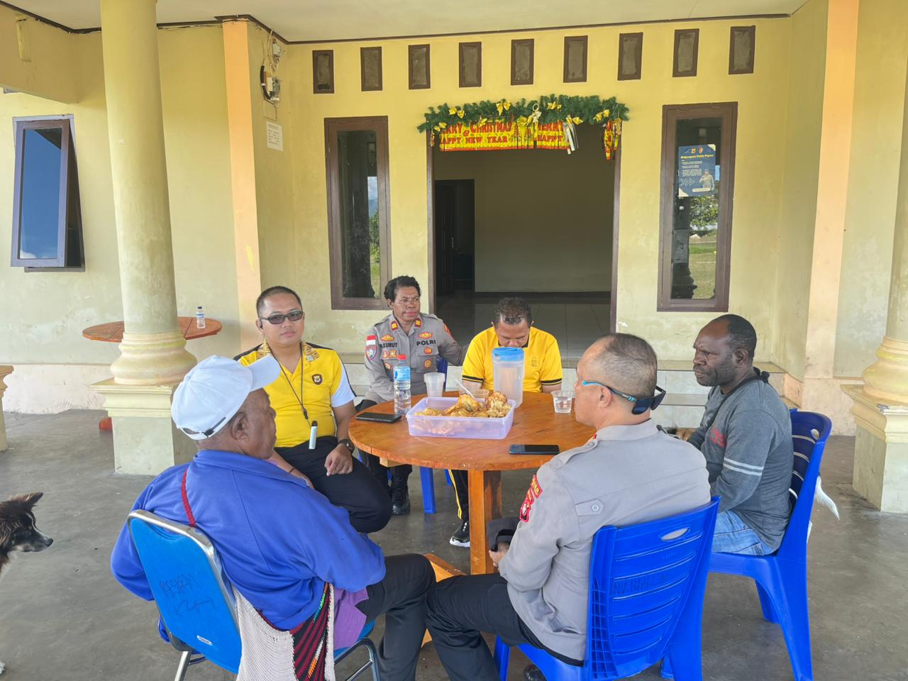 Wakapolres Mamberamo Tengah Sambut Kunjungan Ketua LMA Distrik Kobakma