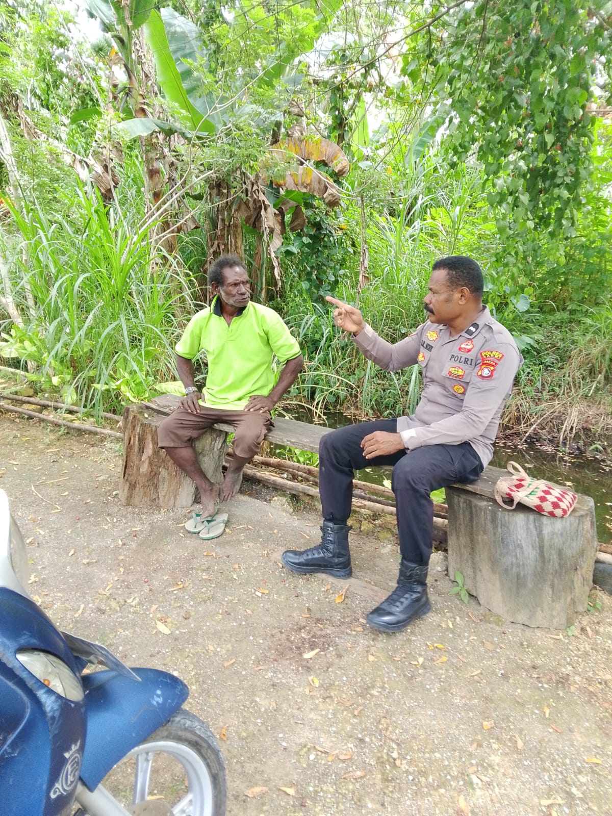 Sambang Warga Binaan, Bhabinkamtibmas Kampung Kasukwe Ajak Jaga Kamtibmas