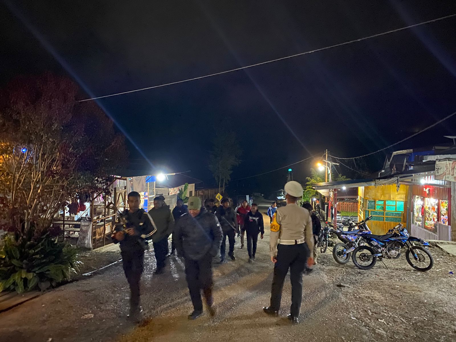 Patroli Malam Polres Tolikara: Wujud Nyata Komitmen Jaga Keamanan Kota