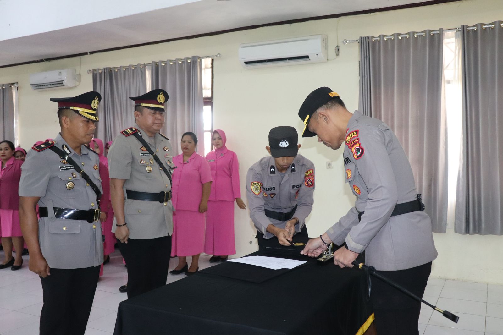 Serah Terima Jabatan Pejabat Utama, Polres Keerom Tegaskan Komitmen Pelayanan Prima