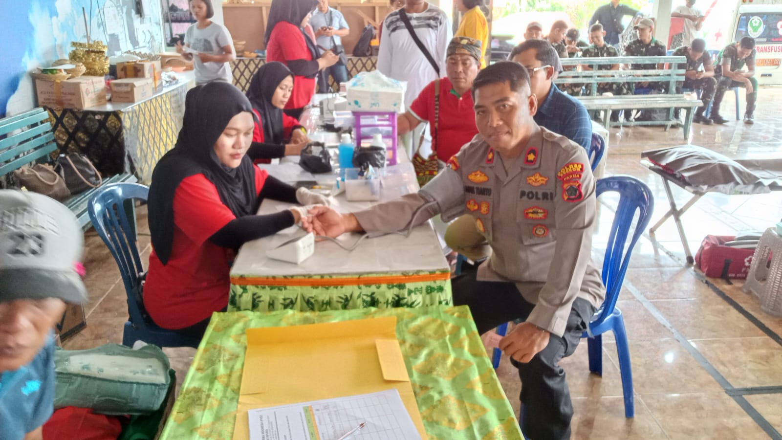 Perkuat Sinergi dan Toleransi, Polres Keerom Gelar Bakti Sosial Donor Darah Menyambut Hari Raya Suci Nyepi Tahun Baru Saka 1948