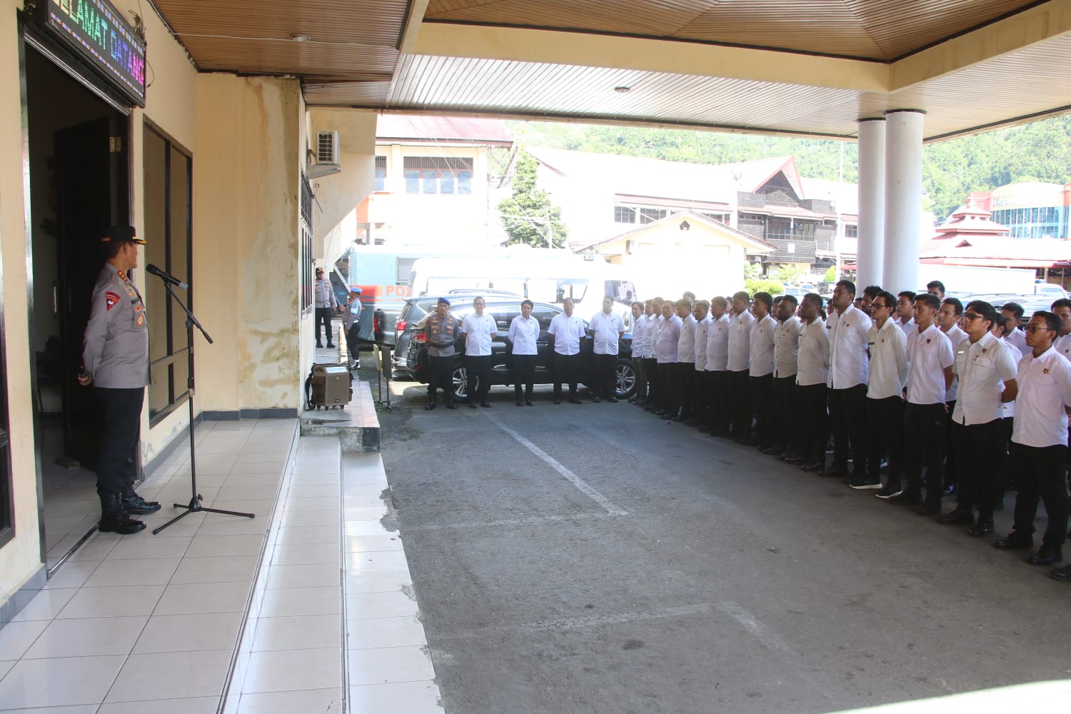 Pimpin Apel Satker Ditpolairud dan Ditressiber, Wakapolda Papua Tekankan Profesionalisme di Ruang Digital