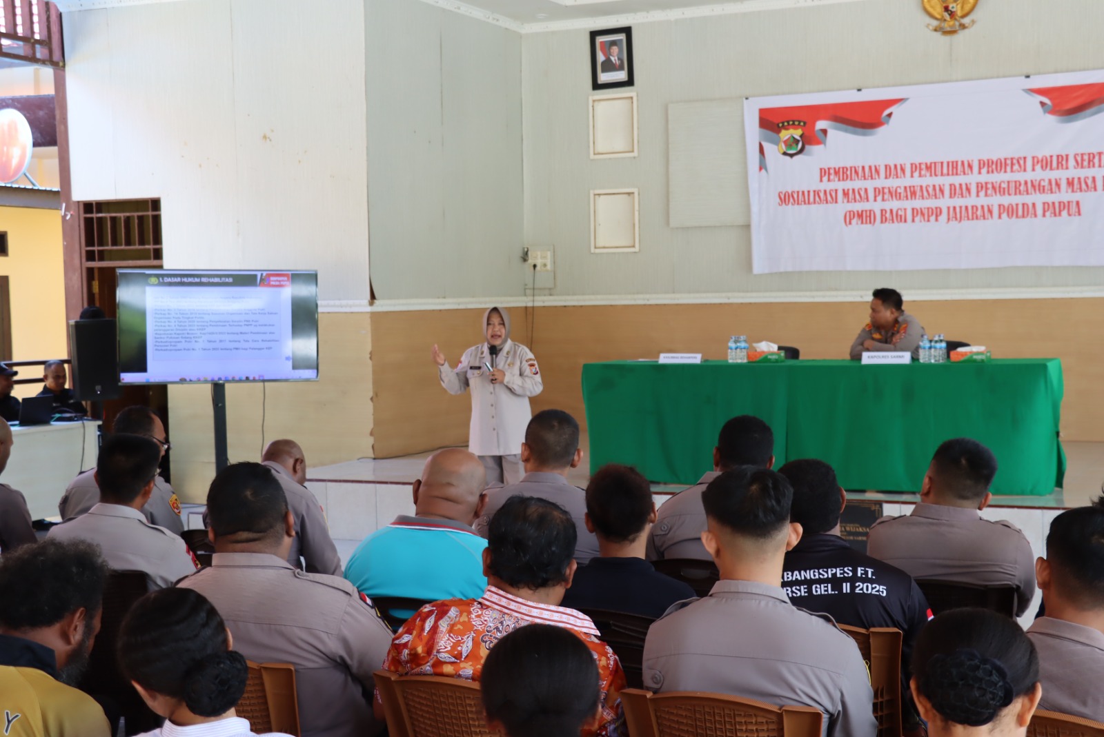 Bid Propam Polda Papua Berikan Arahan Pembinaan dan Pemulihan Profesi di Polres Sarmi