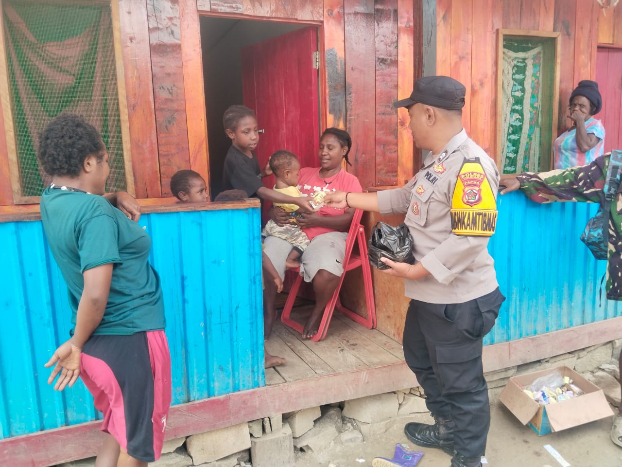 Sambang Hangat Bhabinkamtibmas, Briptu Siswanto Pererat Kamtibmas di Ifar Gunung