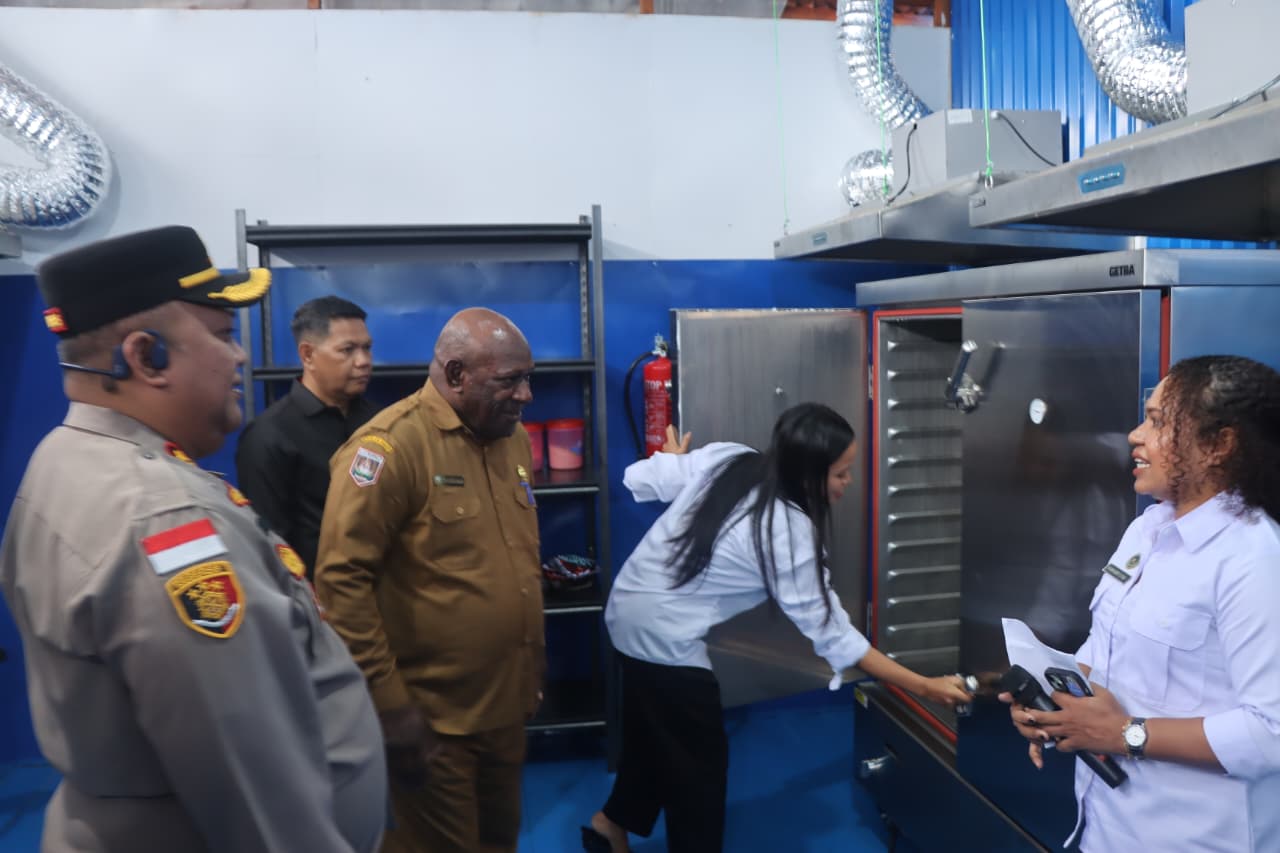 Kapolres Asmat Hadiri Peluncuran SPPG Pasar Dolog, Upaya Tingkatkan Pelayanan Publik di Agats