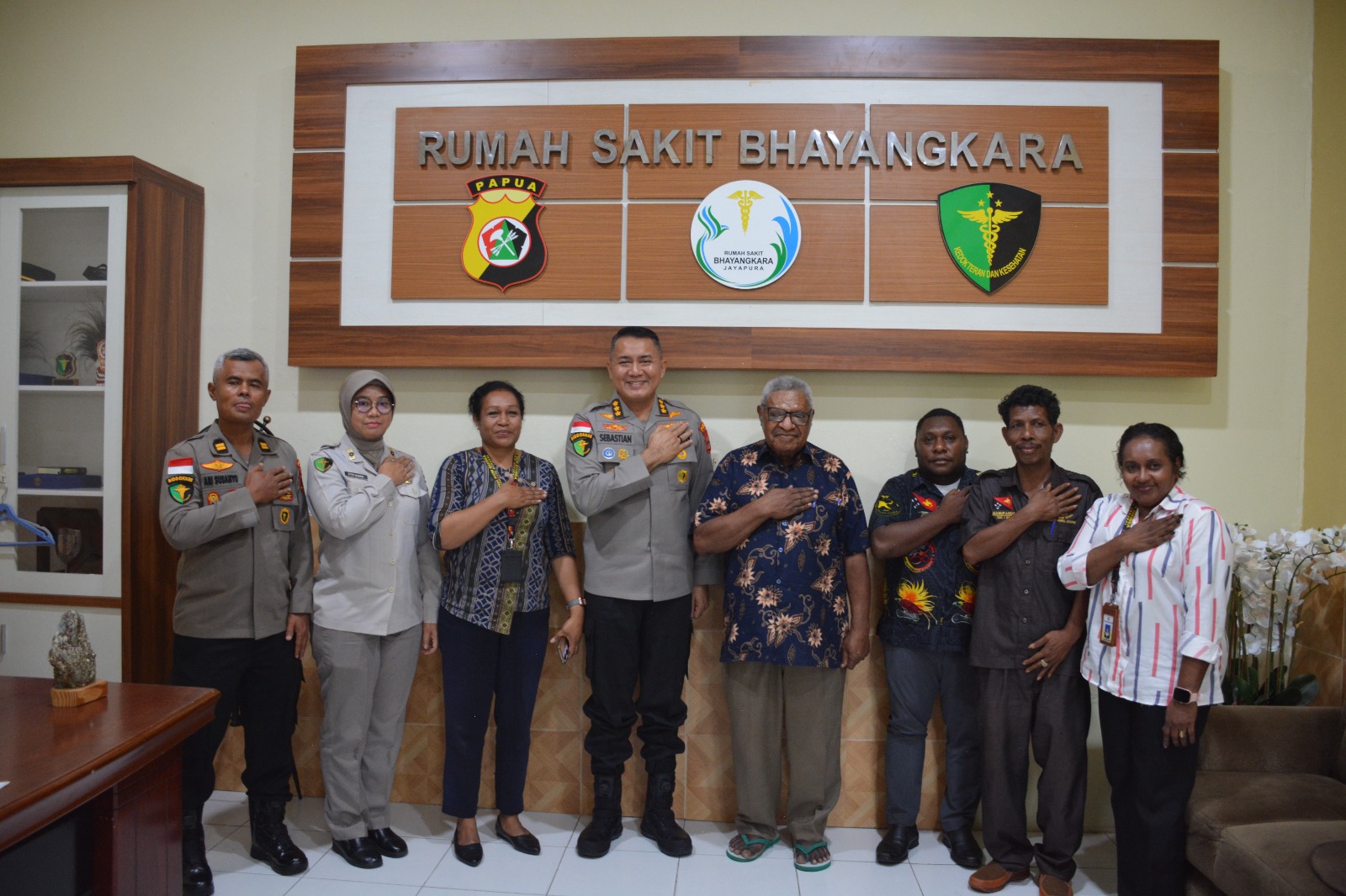 Tingkatkan Layanan Kesehatan Lintas Negara, Rumkit Bhayangkara Jayapura Lanjutkan Pembahasan MOU dengan PNG