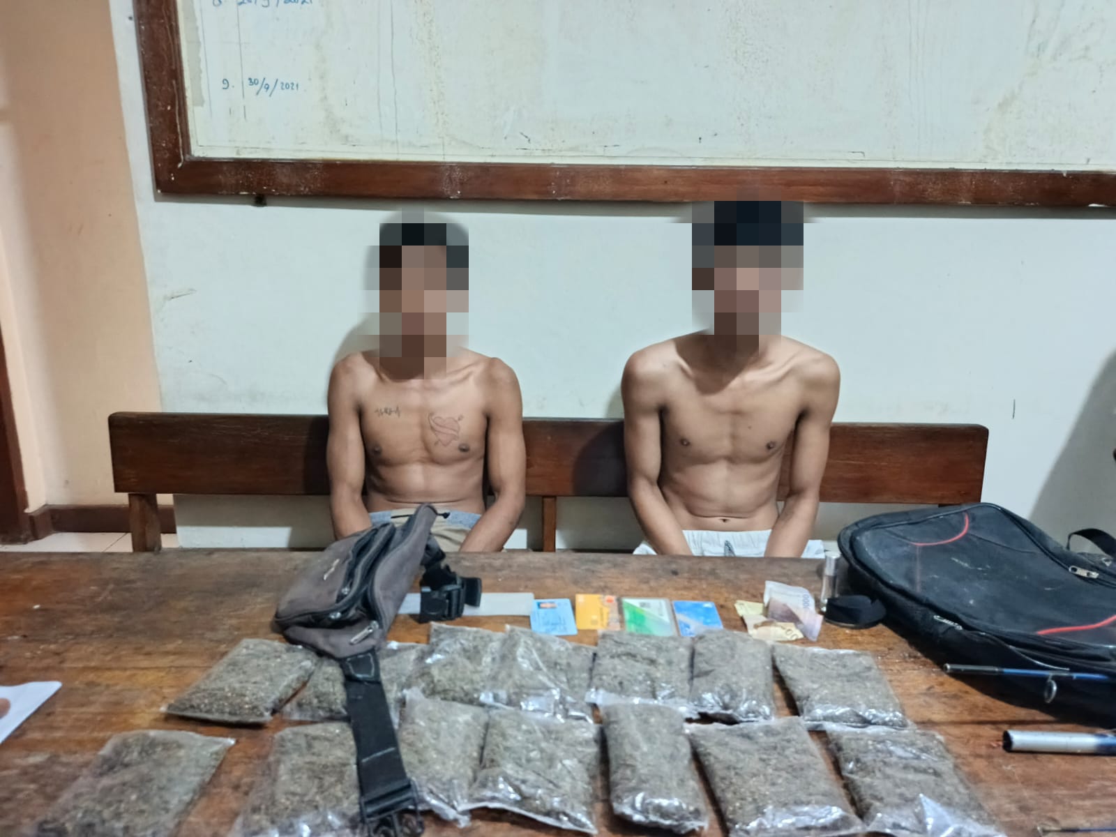 Gagalkan Peredaran Narkoba, Polsek Arso Timur Tangkap Dua Pelaku Pembawa Ganja Siap Edar