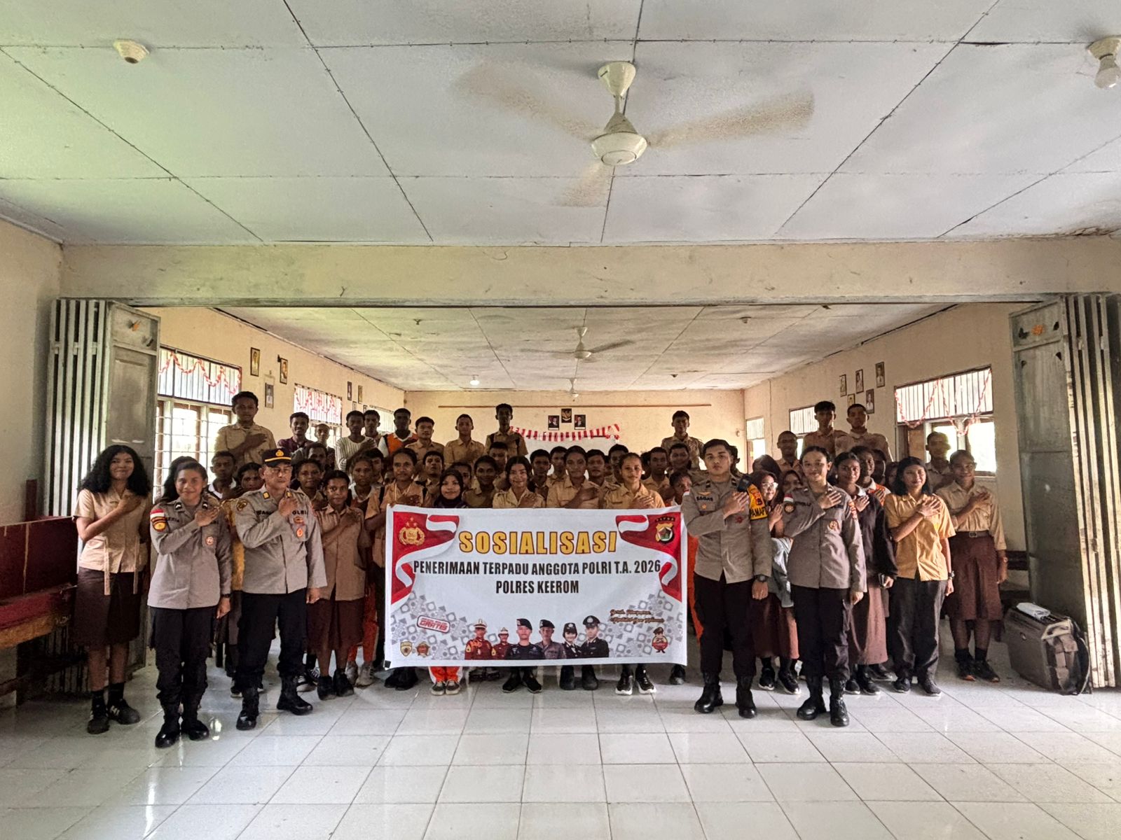 Sosialisasikan Penerimaan Terpadu Anggota Polri T.A 2026, Polres Keerom Jaring Minat Para Pelajar
