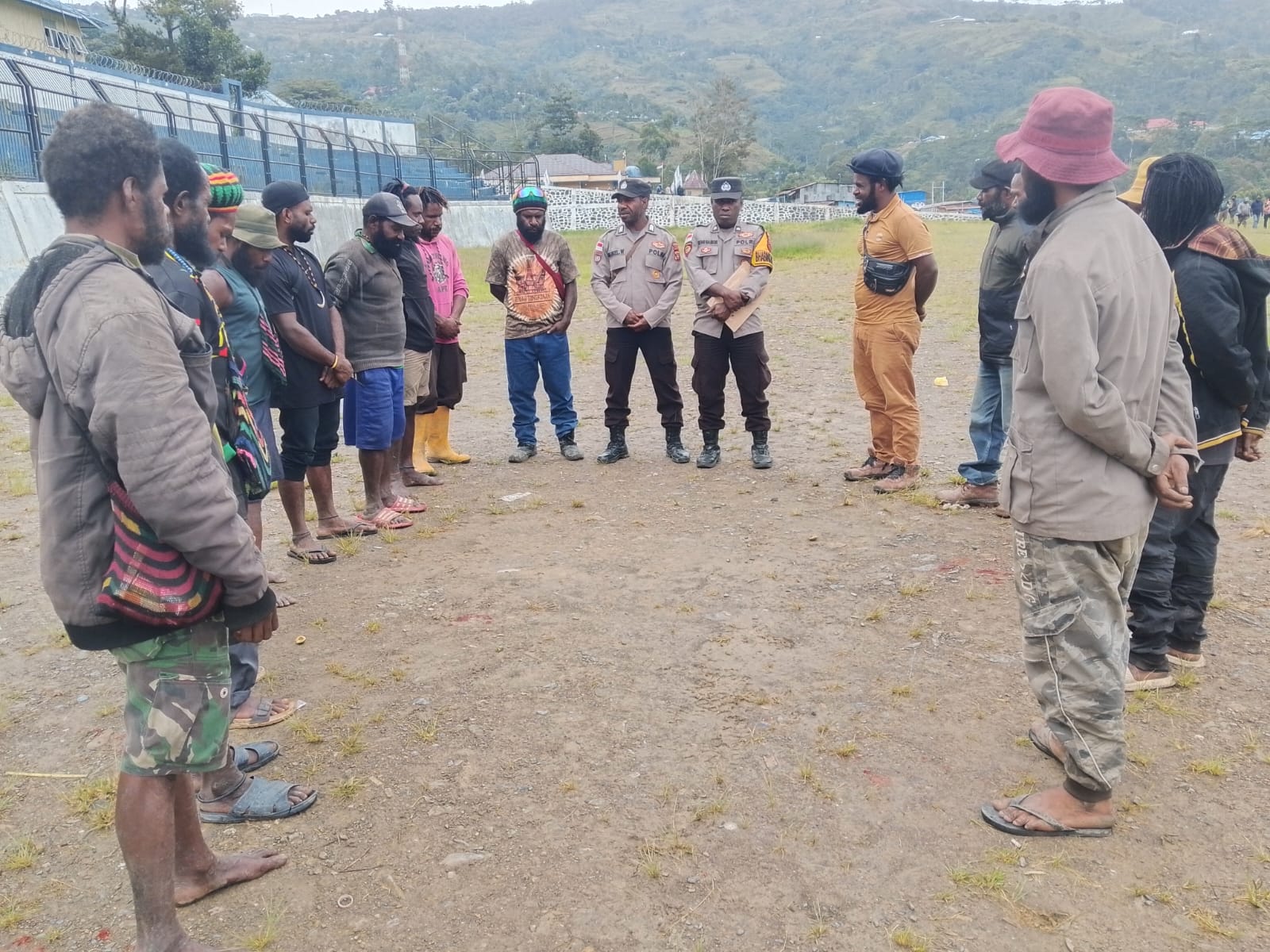 Mediasi Kasus Perzinahan di Tolikara Berakhir Damai, Sat Binmas Polres Tolikara Fasilitasi Penyelesaian Secara Adat