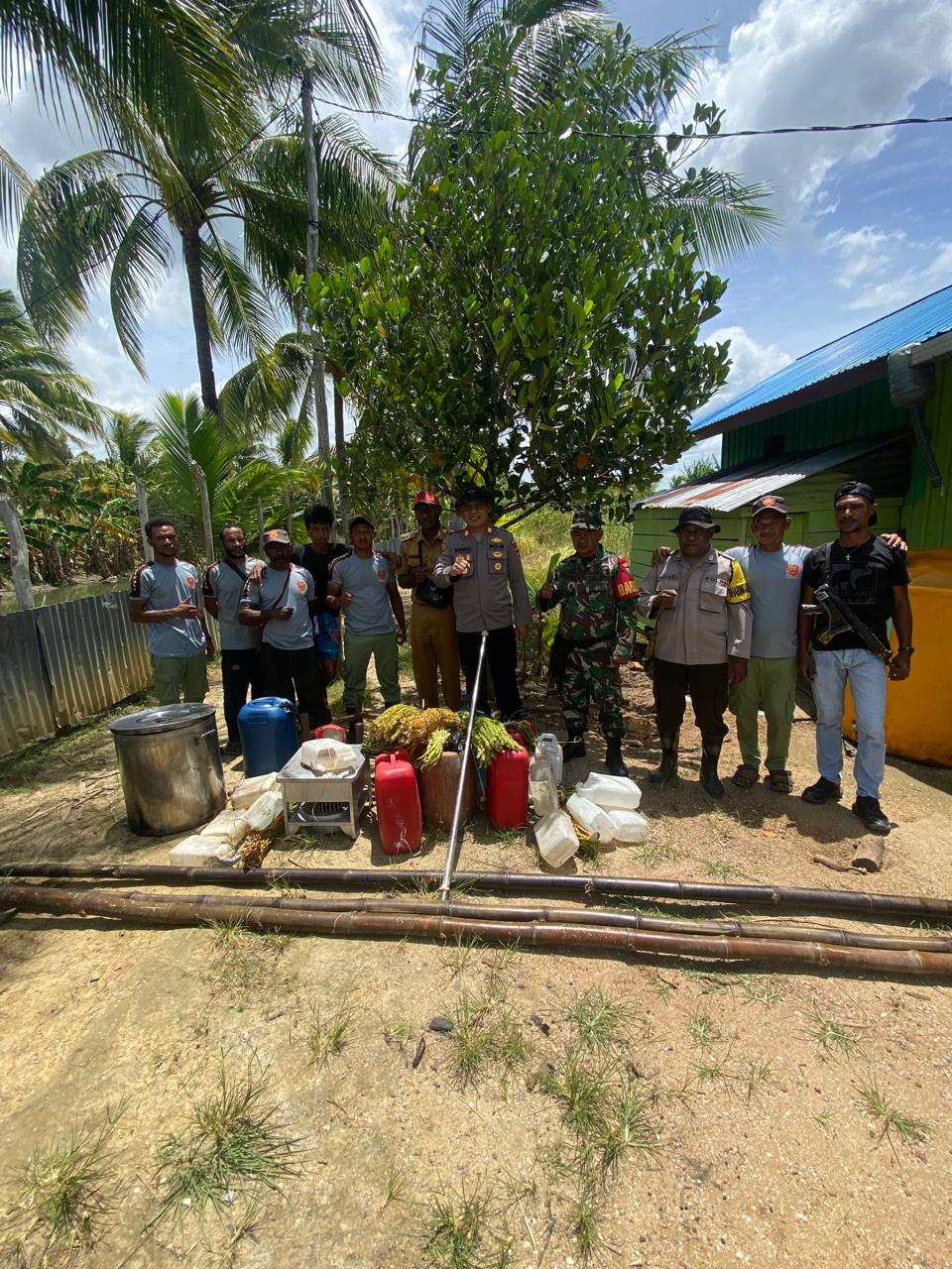Polsek Merauke Kota Gagalkan Produksi Minuman Keras Lokal Ilegal di Kampung Bokem