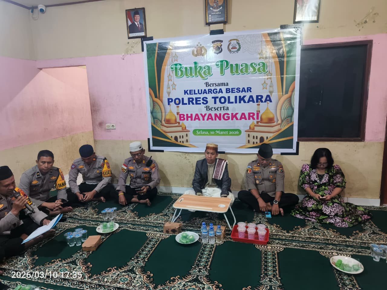 Keluarga Besar Polres Tolikara dan Bhayangkari Gelar Buka Puasa Bersama, Perkuat Kebersamaan di Bulan Suci Ramadan